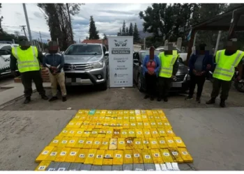 Los detuvieron traficando 109 kilos de cocaína