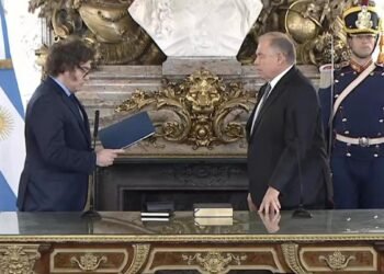 Milei le tomó juramento a Werthein como canciller