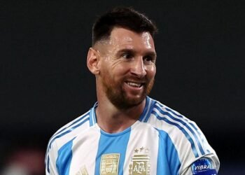 Messi llegó al país para sumarse a la Selección