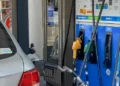 Este domingo sube el precio de la nafta y el gasoil