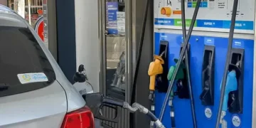 Este domingo sube el precio de la nafta y el gasoil
