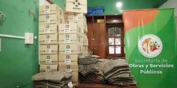 Hipólito Yrigoyen: Entregaron indumentaria a los municipales