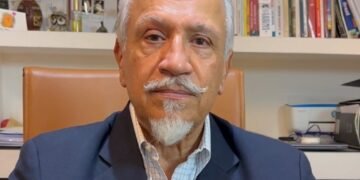 Juan Carlos Romero se abstuvo de votar en la expulsión de Kueider