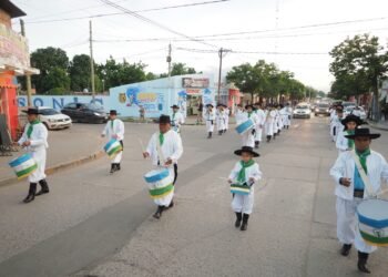 Retreta Ambulante de la Banda de Música