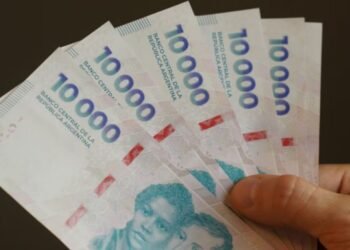 El salario mínimo será de $287 mil en enero de 2025