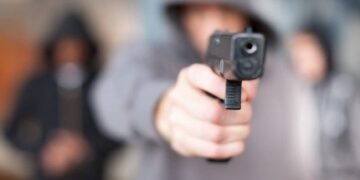 Millonario asalto comando en Orán