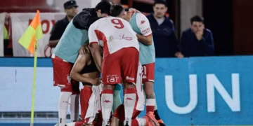 Liga Profesional: Huracán le ganó a Platense y sueña con el título