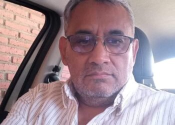 “Este gobierno nos está dejando morir. O comemos o compramos los medicamentos”