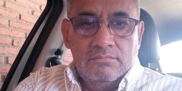 “Este gobierno nos está dejando morir. O comemos o compramos los medicamentos”