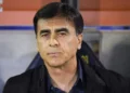 Quinteros dejó de ser el técnico de Vélez