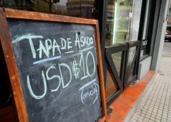Desde hoy, los precios podrán mostrarse en dólares en Argentina