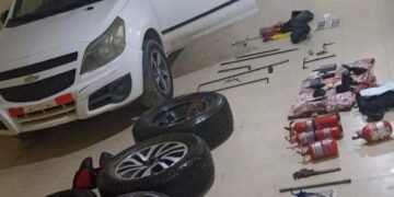 Detuvieron a personas investigadas por delinquir con inhibidores de vehículos