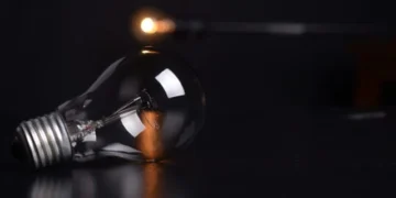 Historia repetida, varios barrios de Orán están sin luz