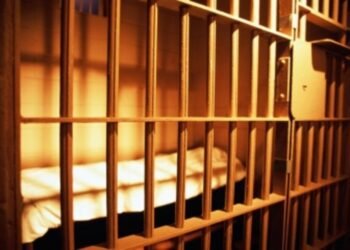 Prisión preventiva por abusar sexualmente de su compañero de celda