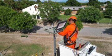 Mejoran el alumbrado en espacios públicos