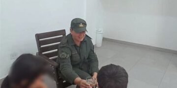 Aguas Blancas: Dejó encerrados a sus dos hijos en una camioneta bajo el sol brutal