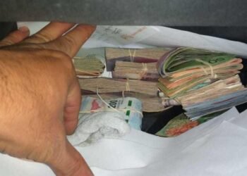 Robó una mochila con dinero que estaba destinado al pago de sueldos