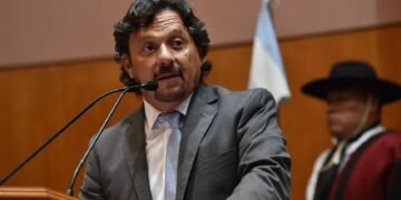 Sáenz cruzó a CFK y respaldó a los diputados nacionales por Salta