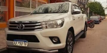 Se robaron otra camioneta Toyota Hilux en Orán