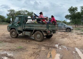 Gendarmería asistió y colaboró en Santa Victoria Este