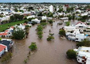 Temporal en Bahía Blanca: 10 muertos y más de mil evacuados