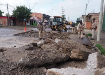 Continúa el arreglo de calles en la ciudad