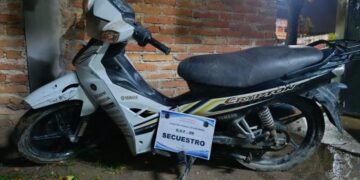 Recuperaron un celular y dos motos robadas