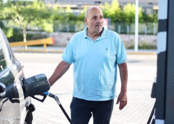 Combustibles: El autoservicio ya tiene reglamentación oficial del Gobierno