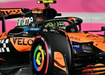 Lando Norris fue el más rápido del primer día en Arabia Saudita