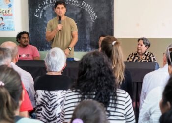 Lanzaron el programa “Escuela Para Familias”