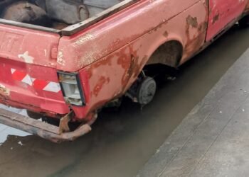 48 horas para retirar los vehículos abandonados en la vía pública