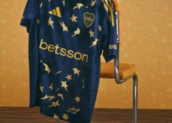 Boca Juniors presentó una nueva camiseta