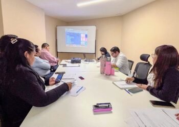 Capacitaron a inspectores de control comercial