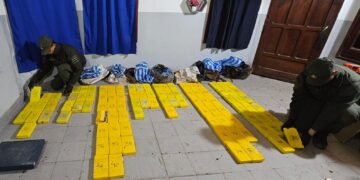 Arrojaron más de 100 kilos de cocaína acondicionados en mochilas y bolsas 