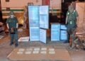 Simulaba una mudanza y traficaba 10 kilos de cocaína en dos heladeras