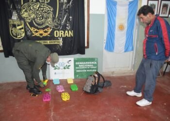 Viajaba en un taxi y llevaba 8 kilos de cocaína