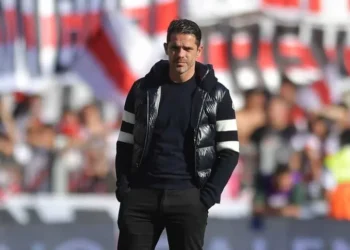 Echaron a Gago de Boca