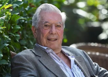 Murió Mario Vargas Llosa, Premio Nobel e ícono de la literatura de habla hispana