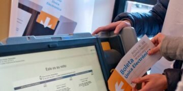 El Tribunal Electoral confirmó que en menos de una hora se conocerán resultados