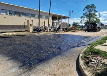 Se pavimenta la calle Martín Fierro