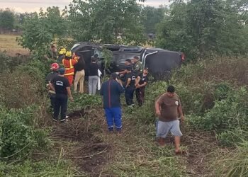 Volcó una camioneta y hubo heridos múltiples