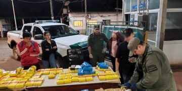 Traficaban 160 kilos de cocaína en una camioneta