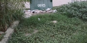 Así tampoco se puede, algunos vecinos son muy cochinos