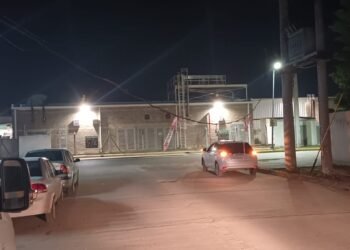 Cable colgando, un peligro para todos