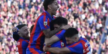 San Lorenzo superó a Tigre con uno menos y se metió en los cuartos