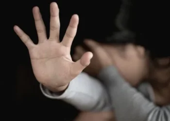 Irá a juicio por abuso sexual, amenazas y desobediencia judicial