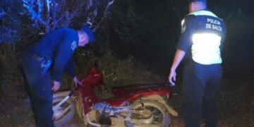 Tras una alerta recuperaron una moto robada en Embarcación