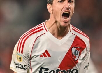 River fue muy superior y goleó a Barracas Central