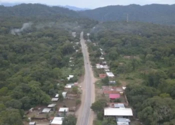 Crece la ocupación ilegal de tierras en la banquinas de Aguas Blancas