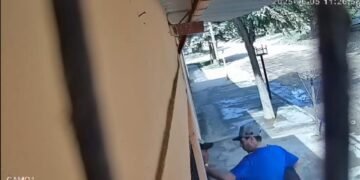 Se hizo pasar por policía federal, pidió plata y se metió a una casa con aparente intención de robar